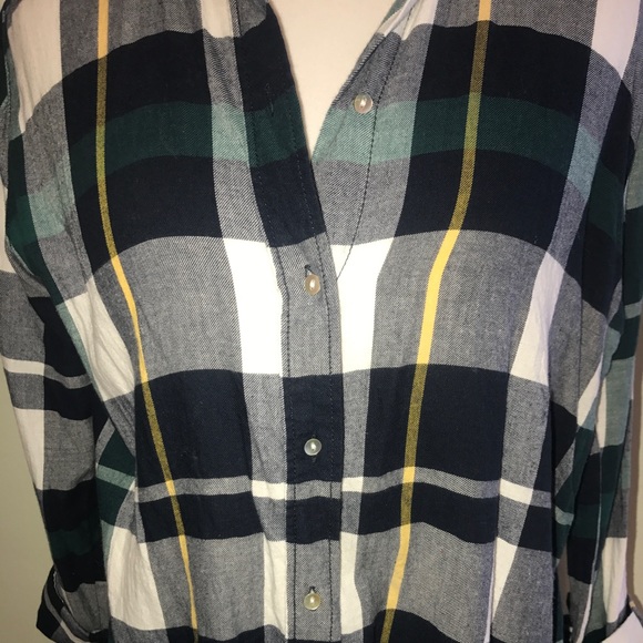 H&M Button Up - Picture 3 of 4